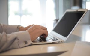a hands use laptop computer in Red Hill